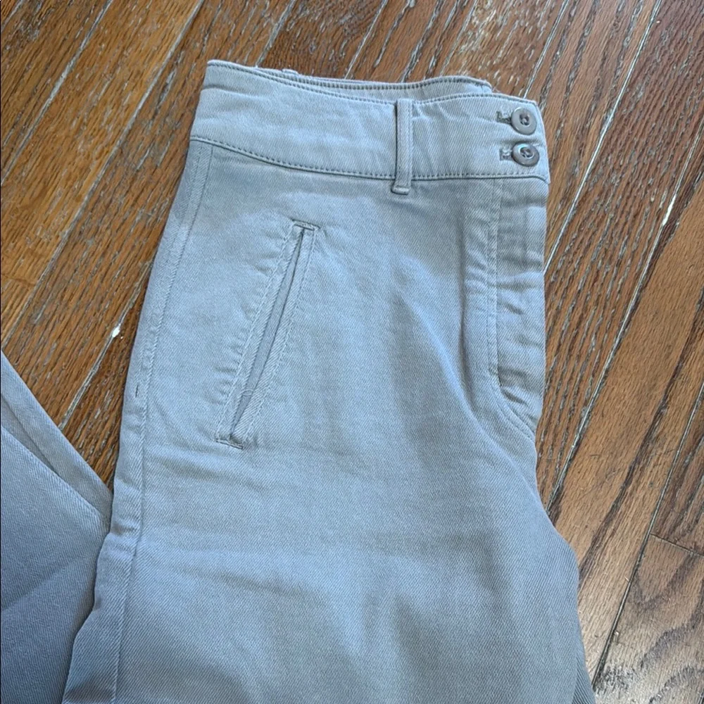 Aritzia Cargo Pants - Picture 2 of 5